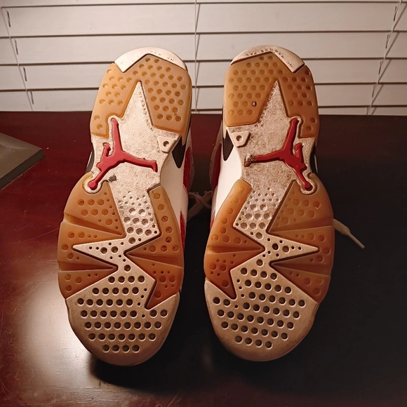 Nike Jordan 6 Retro - Picture 4 of 5